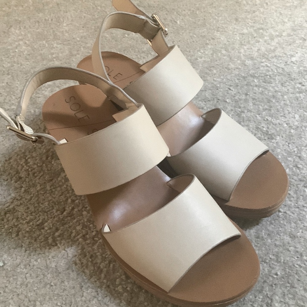 Sole Society Pavlina wedge 8.5
